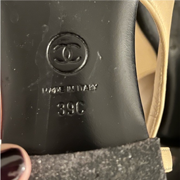 Chanel 100% Authentic peep toe sling back bow flats in original box - Picture 7 of 10